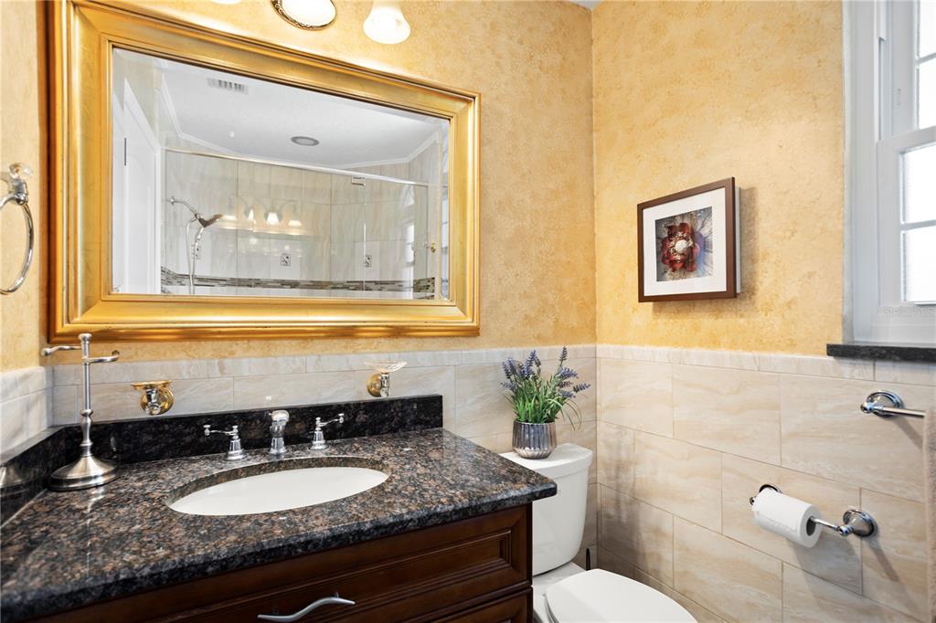 TIERRA VERDE - Residential