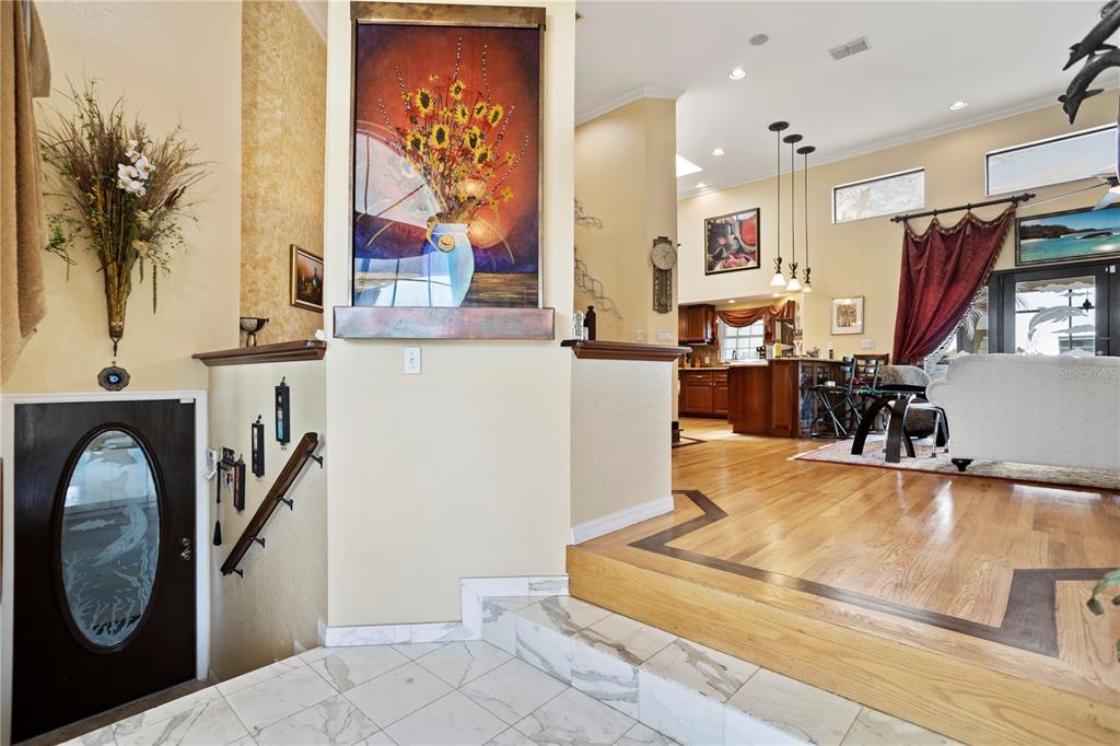 TIERRA VERDE - Residential