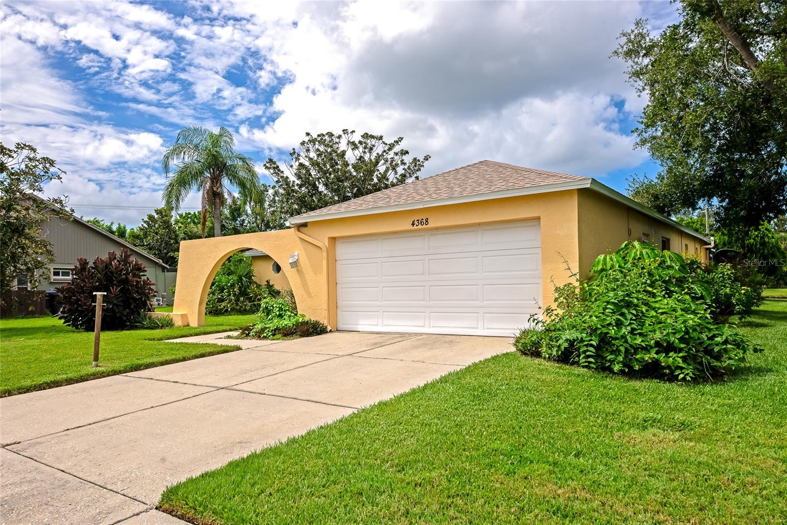 4368 KINGSTON LOOP