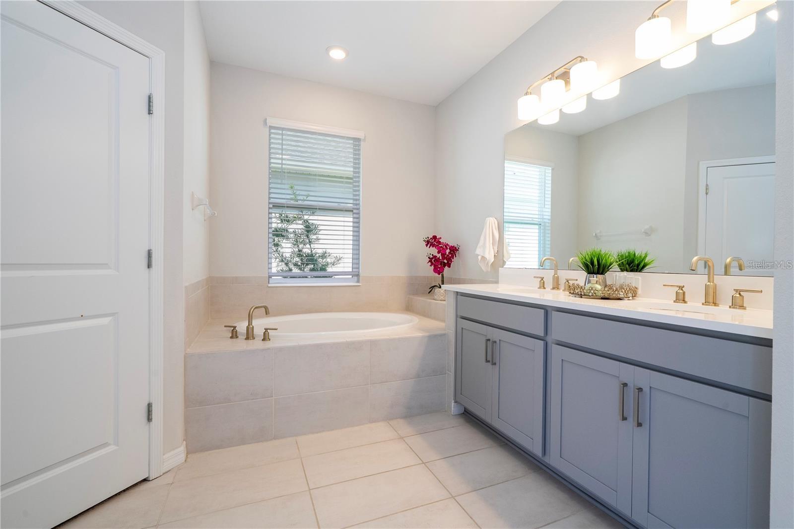 HIGHLAND RANCH/CANYONS PH 6 - Residential Lease