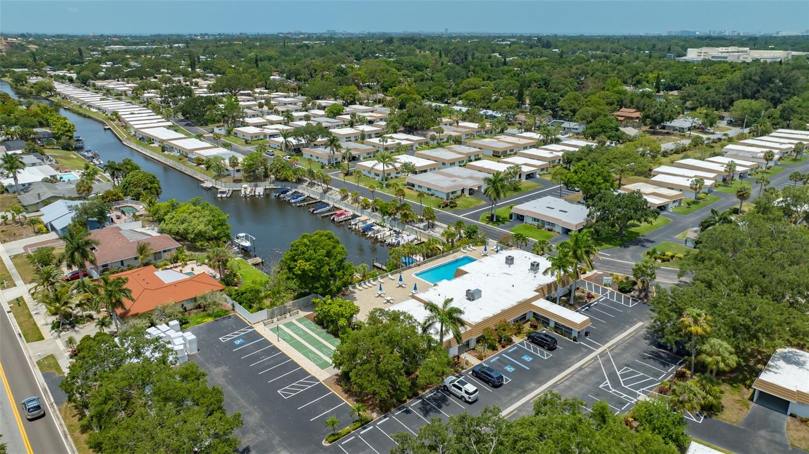 STRATHMORE RIVERSIDE III - Residential