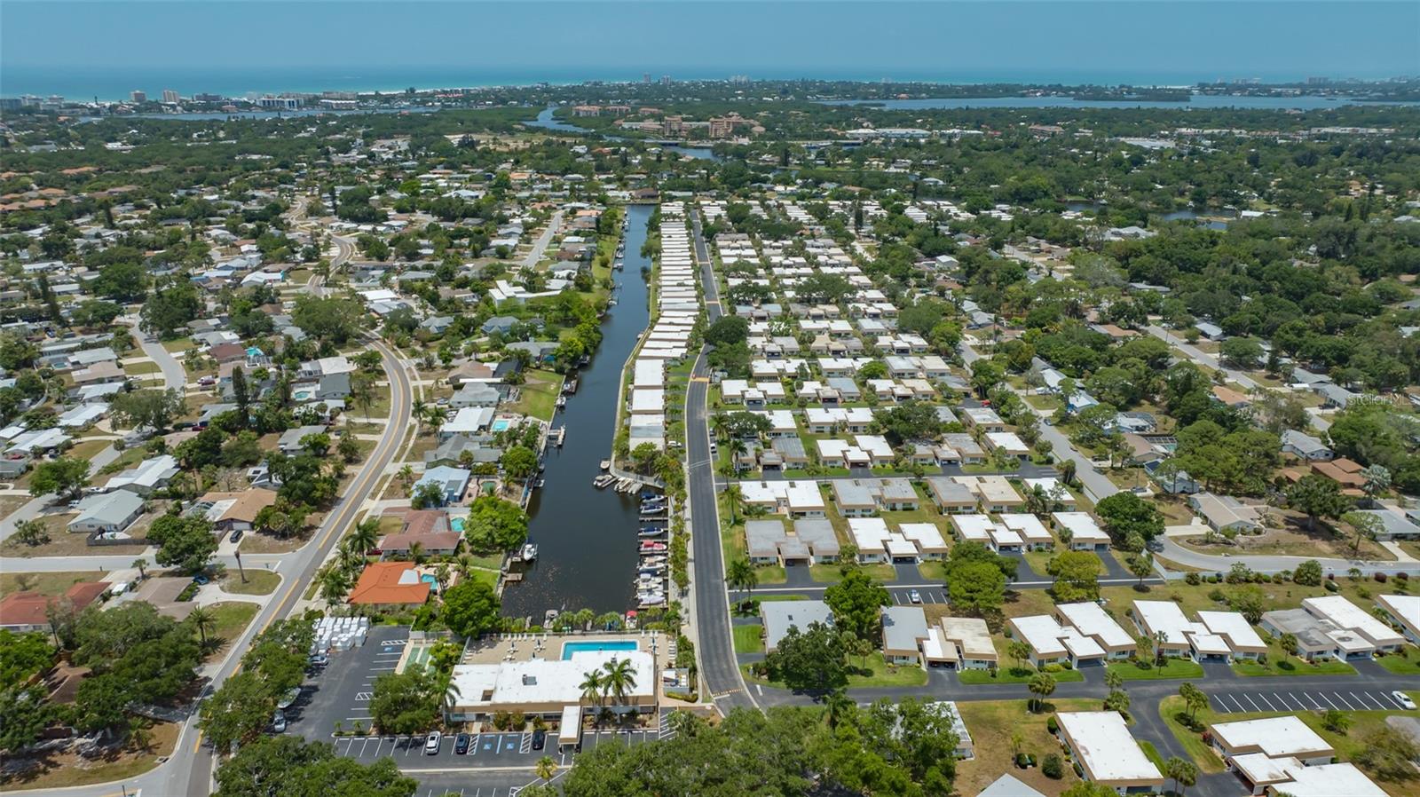 STRATHMORE RIVERSIDE III - Residential