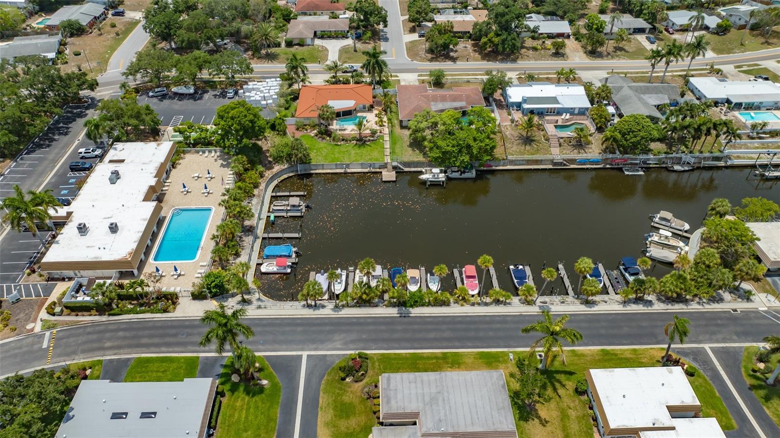 STRATHMORE RIVERSIDE III - Residential