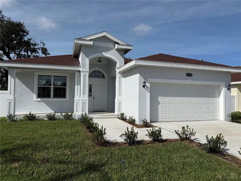Photo of 4205 57th Avenue N, St Petersburg, FL 33714 (MLS # TB8364939)