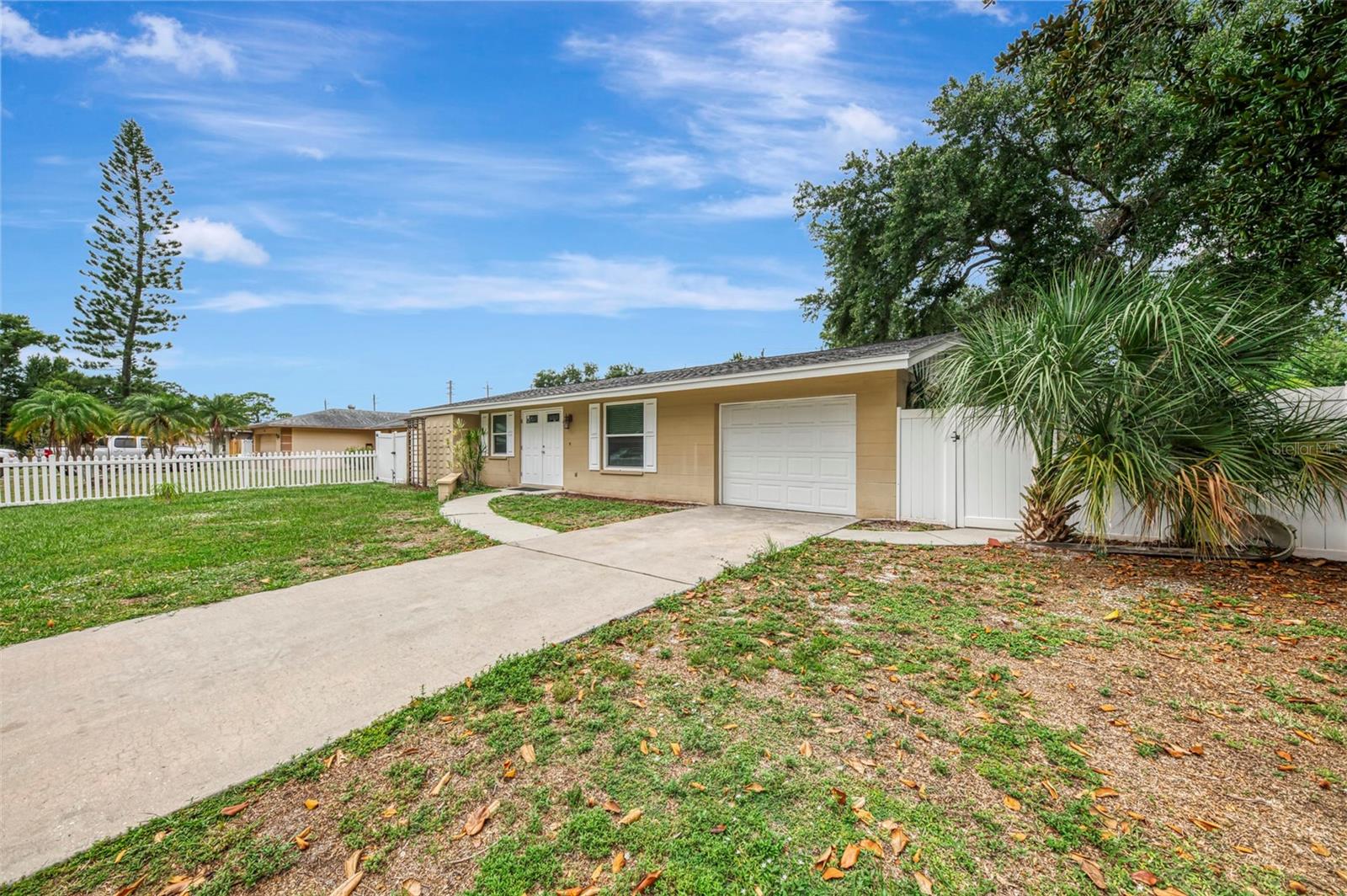 1110 CARMELLA CIRCLE