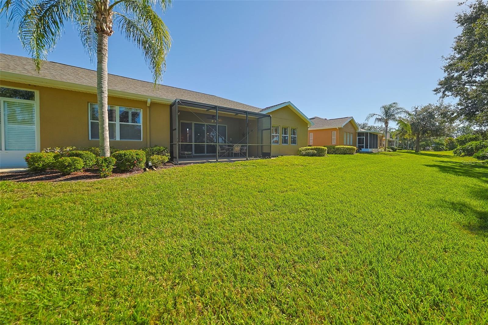 MAPLEWOOD CONDO - Residential