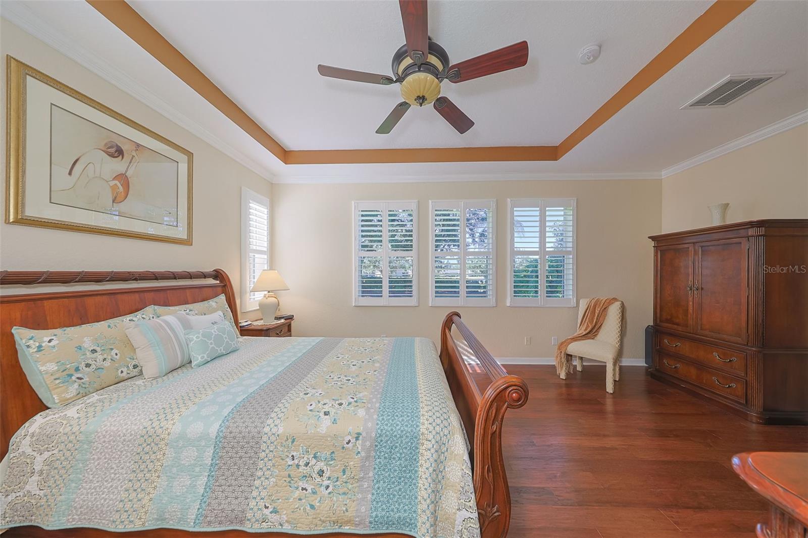 MAPLEWOOD CONDO - Residential