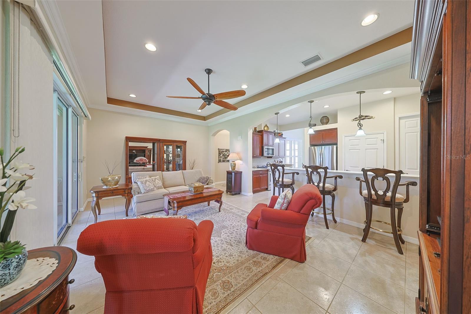 MAPLEWOOD CONDO - Residential