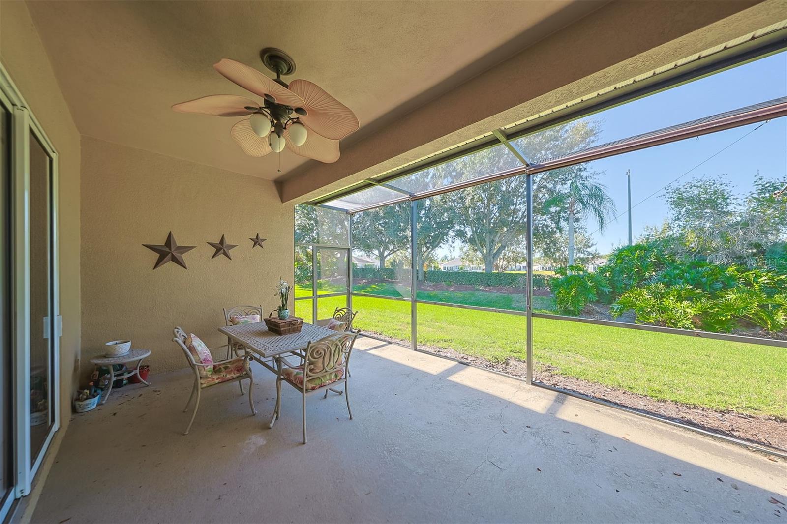 MAPLEWOOD CONDO - Residential