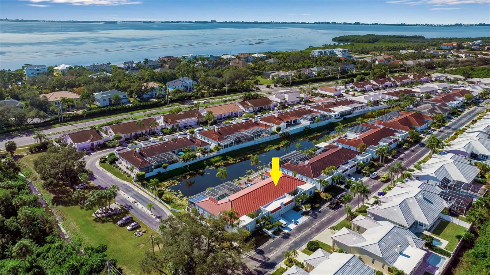 PALM COURT - Residential