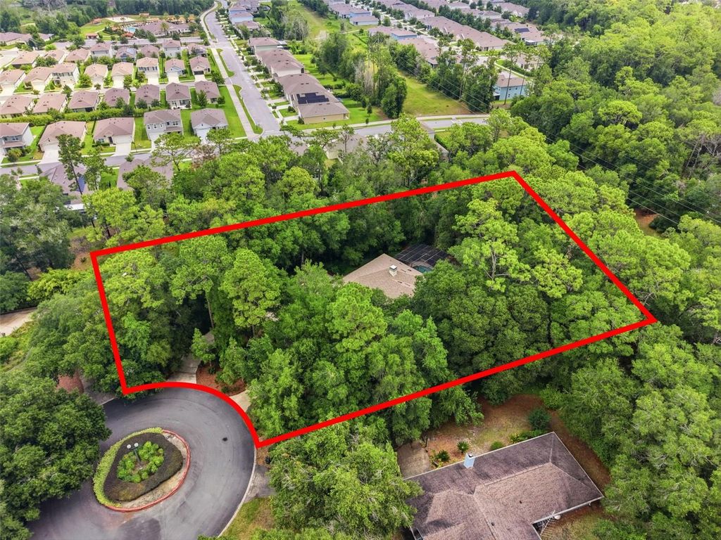 Photo of 1405 Covered Bridge Road, Deland, FL 32724 (MLS # V4949091)