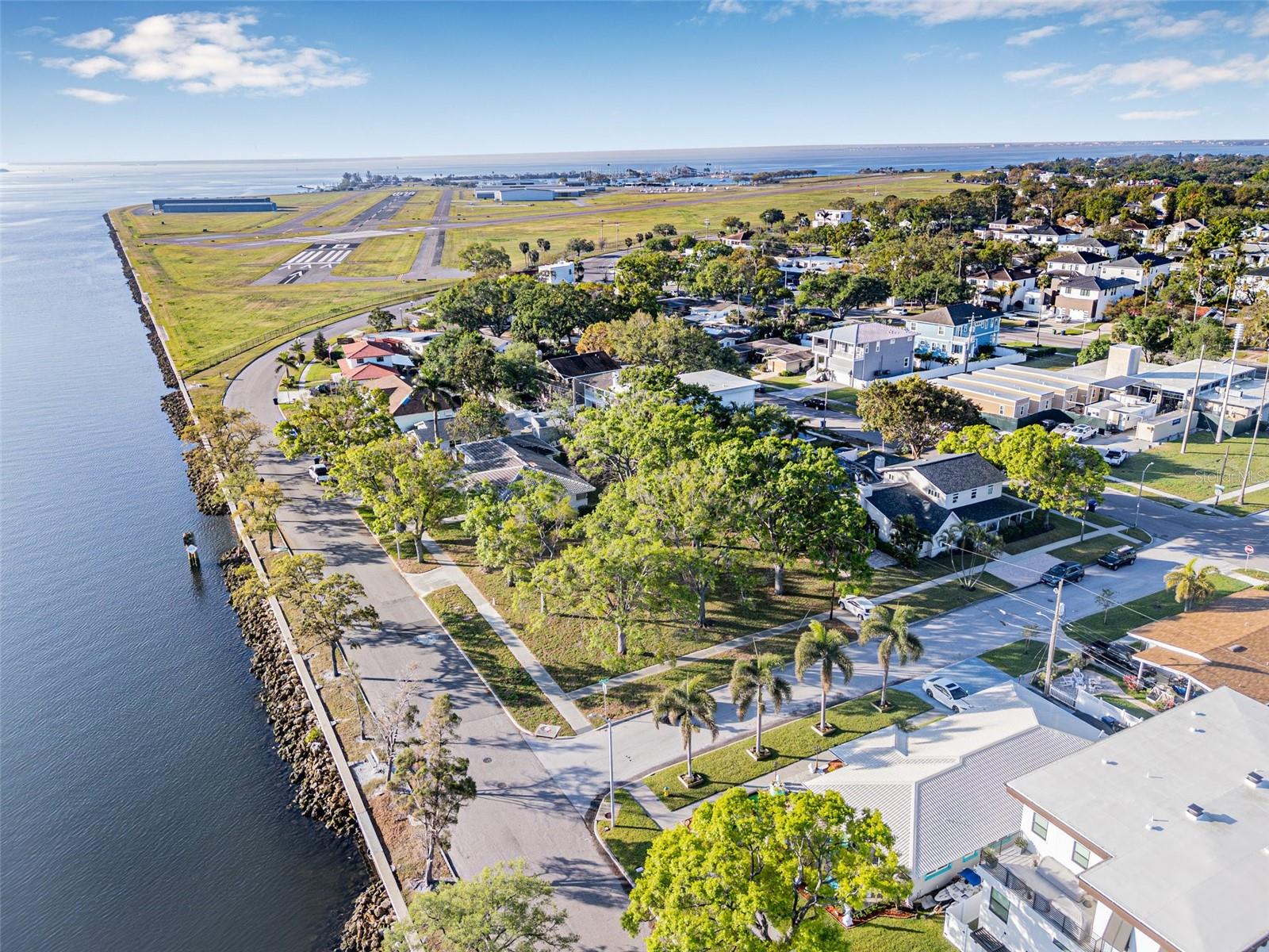 DAVIS ISLANDS PB10 PG52 TO 57 - Land