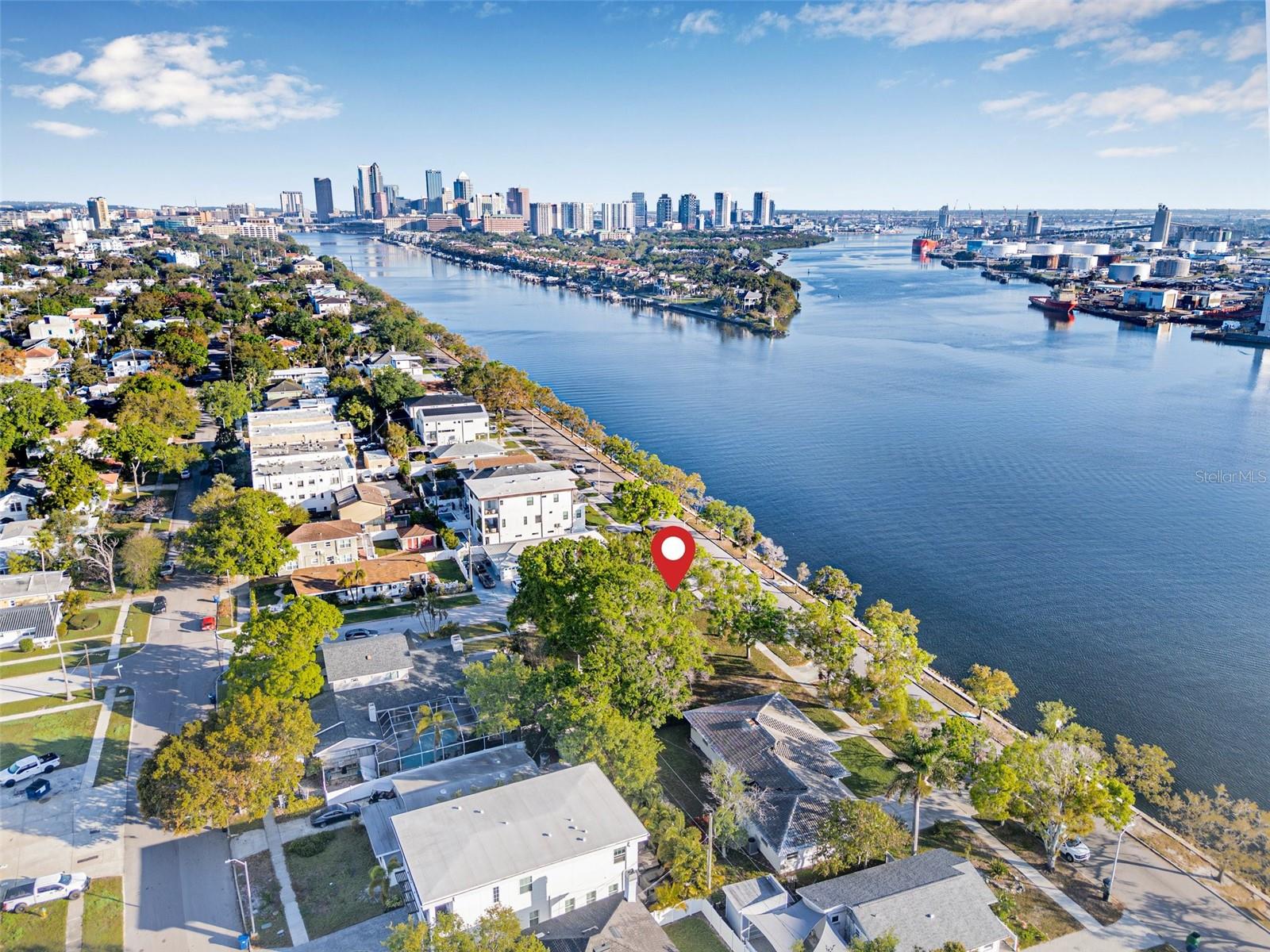 DAVIS ISLANDS PB10 PG52 TO 57 - Land