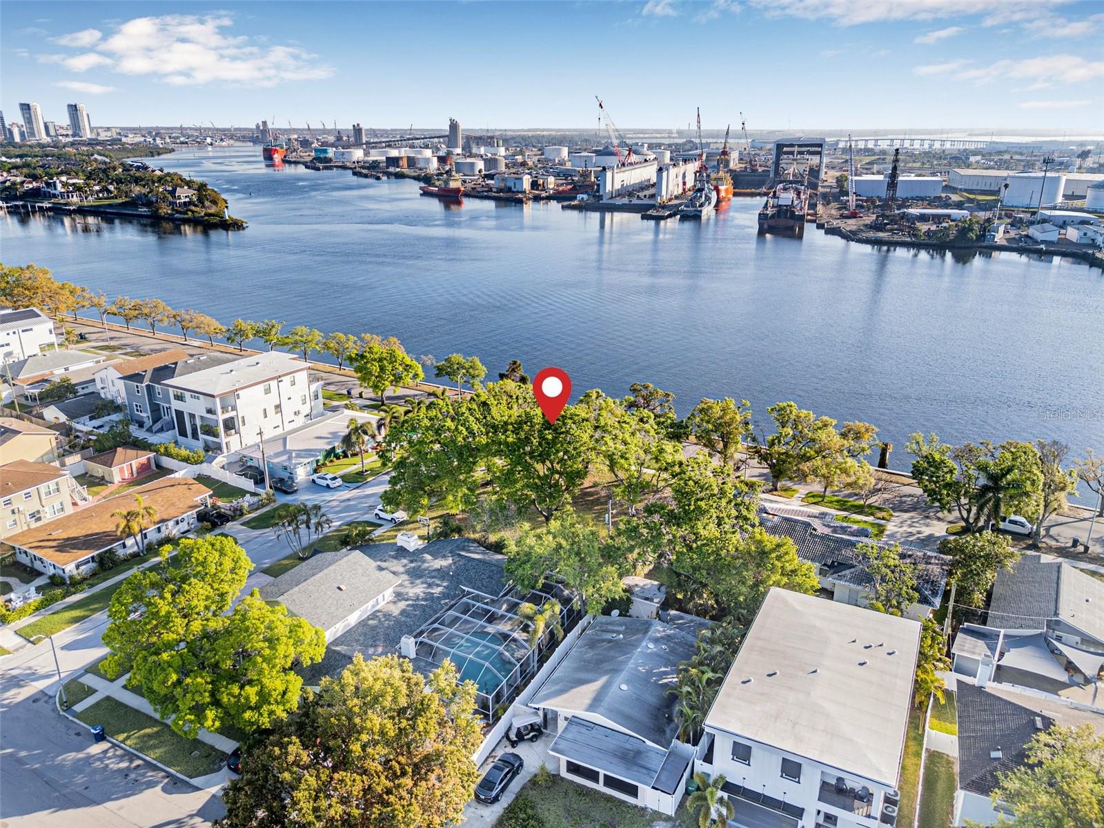 DAVIS ISLANDS PB10 PG52 TO 57 - Land