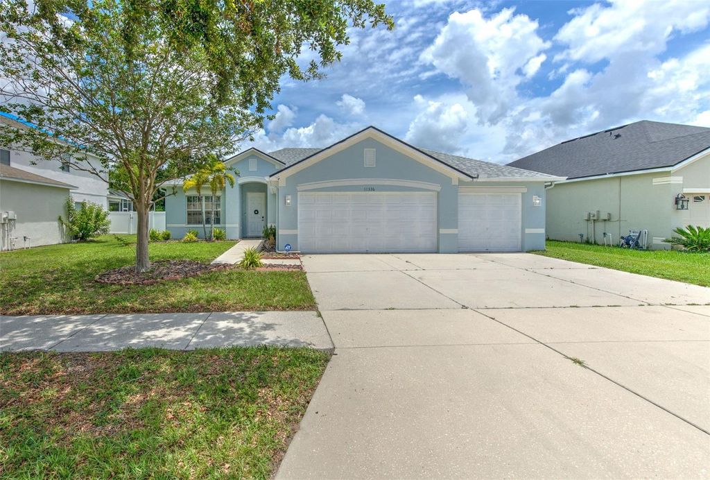 Photo of 11336 Callaway Pond Drive, Riverview, FL 33579 (MLS # TB8400108)
