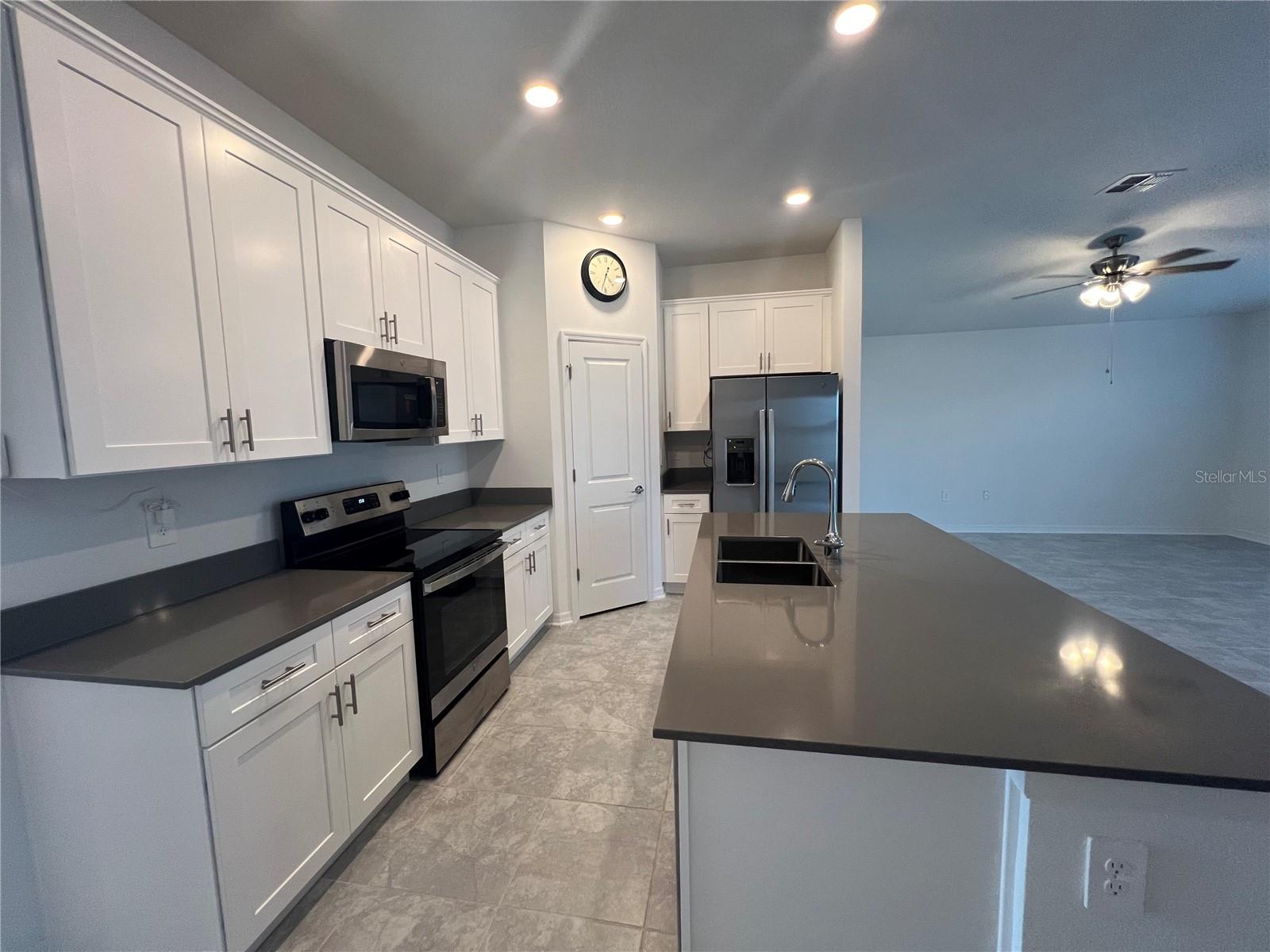 CYPRESS PARK ESTATES - Residential