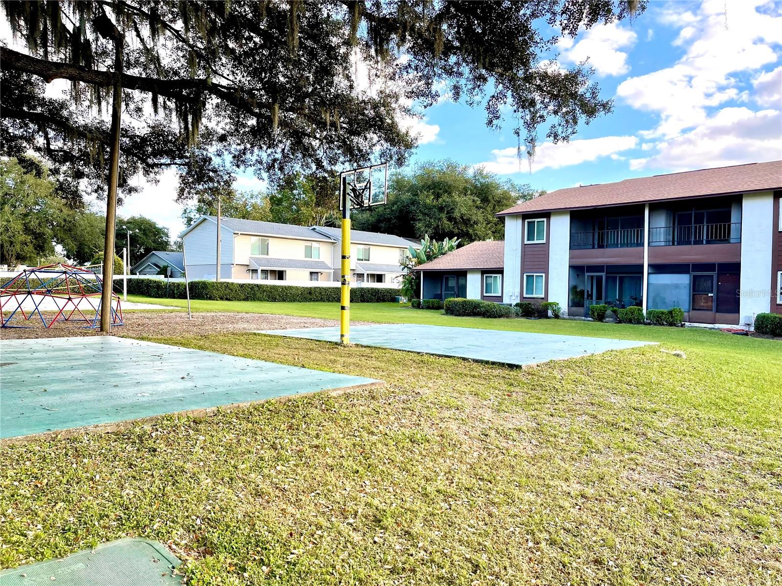 TALIA CONDO - Residential Lease