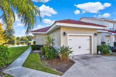 A home in WINTER HAVEN