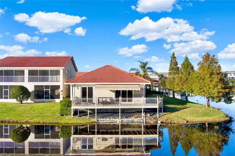 A home in WINTER HAVEN