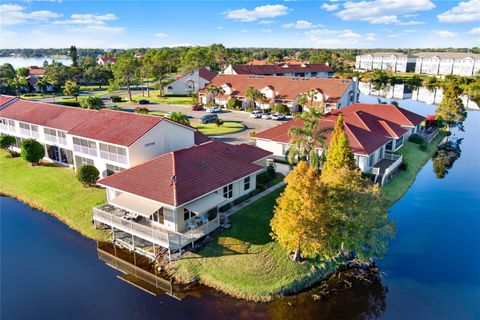 A home in WINTER HAVEN