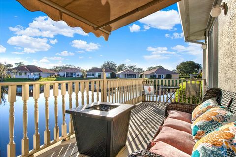 A home in WINTER HAVEN