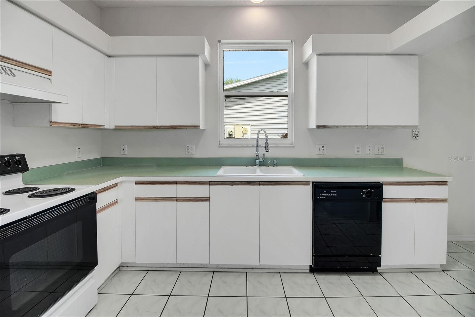 PENNBROOKE FAIRWAYS - Residential