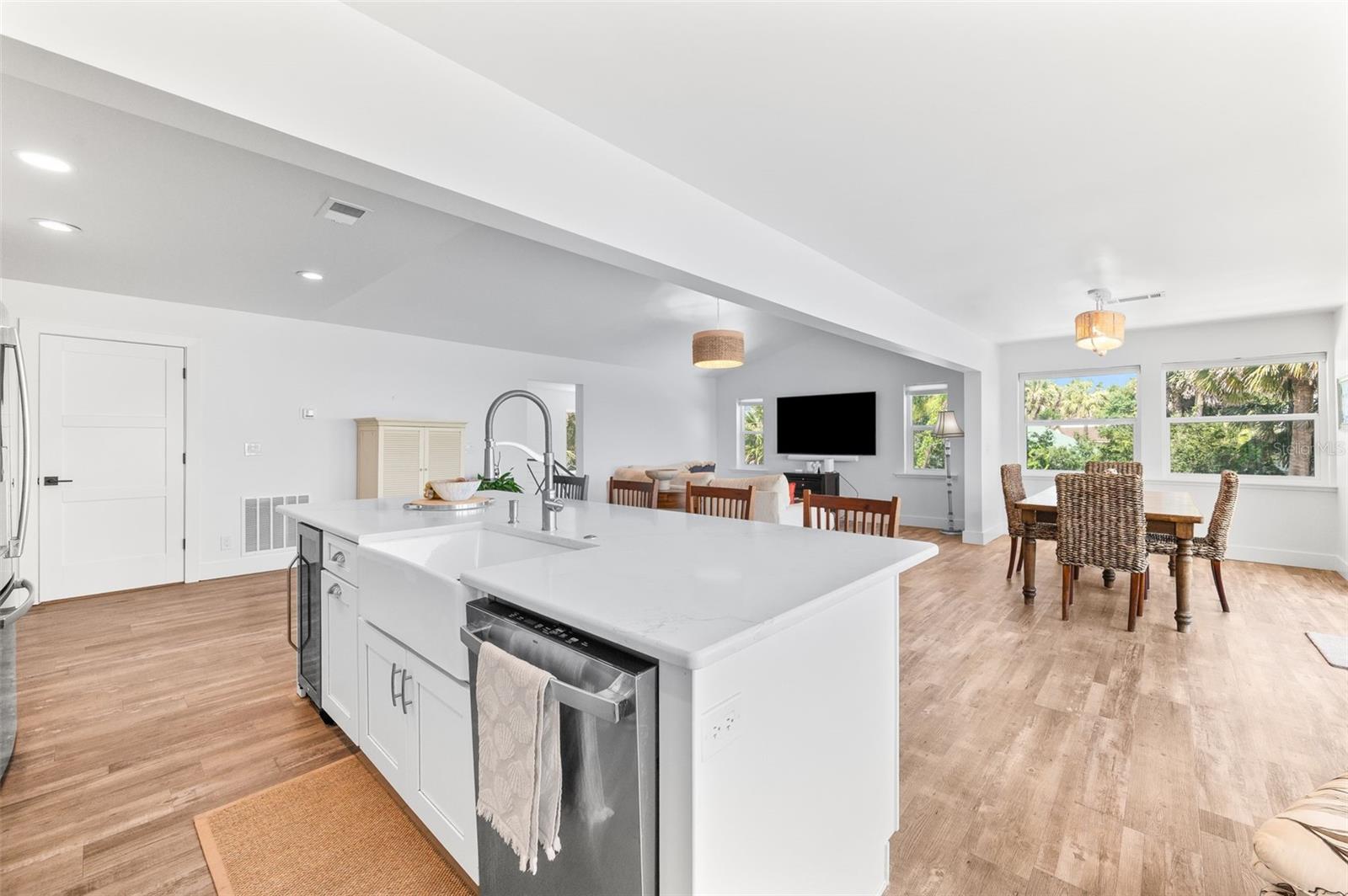 MANTANZAS INLET BEACH - Residential