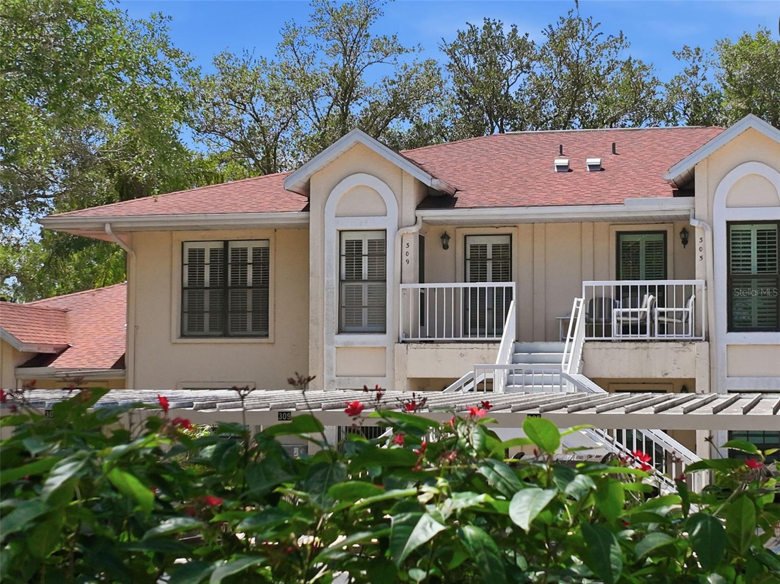 THE KNOLLS OF KINGS POINT II A - Residential