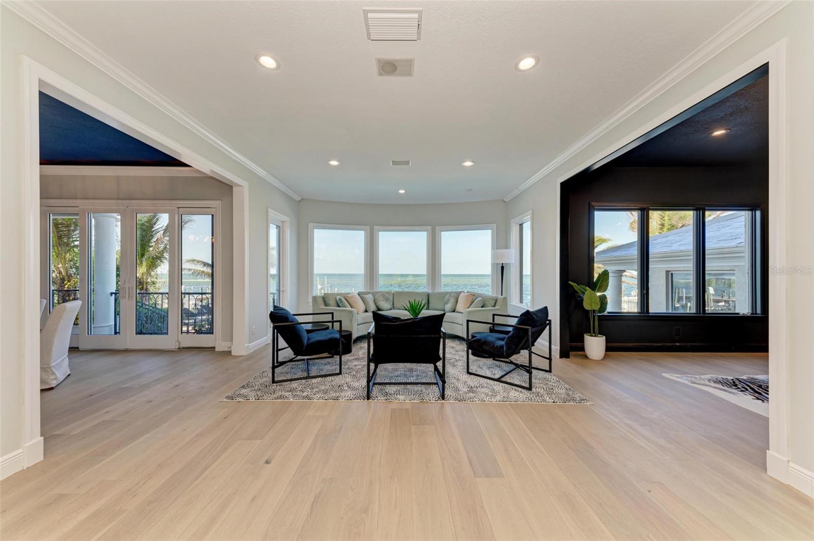 KEY ROYALE 18TH ADD - Residential