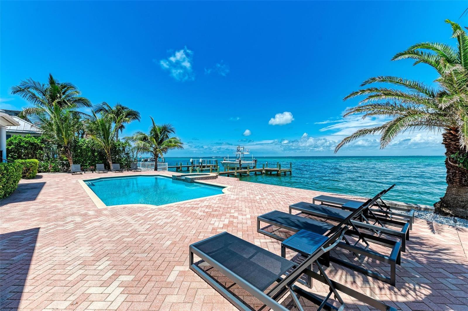 KEY ROYALE 18TH ADD - Residential