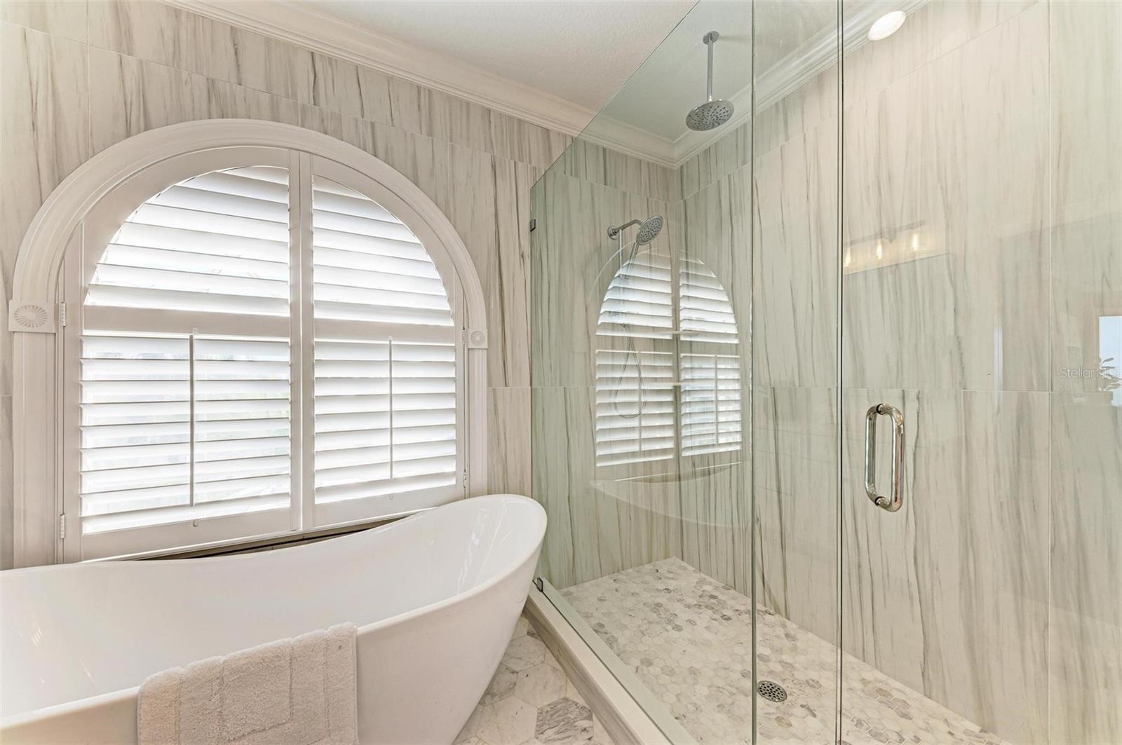 KEY ROYALE 18TH ADD - Residential