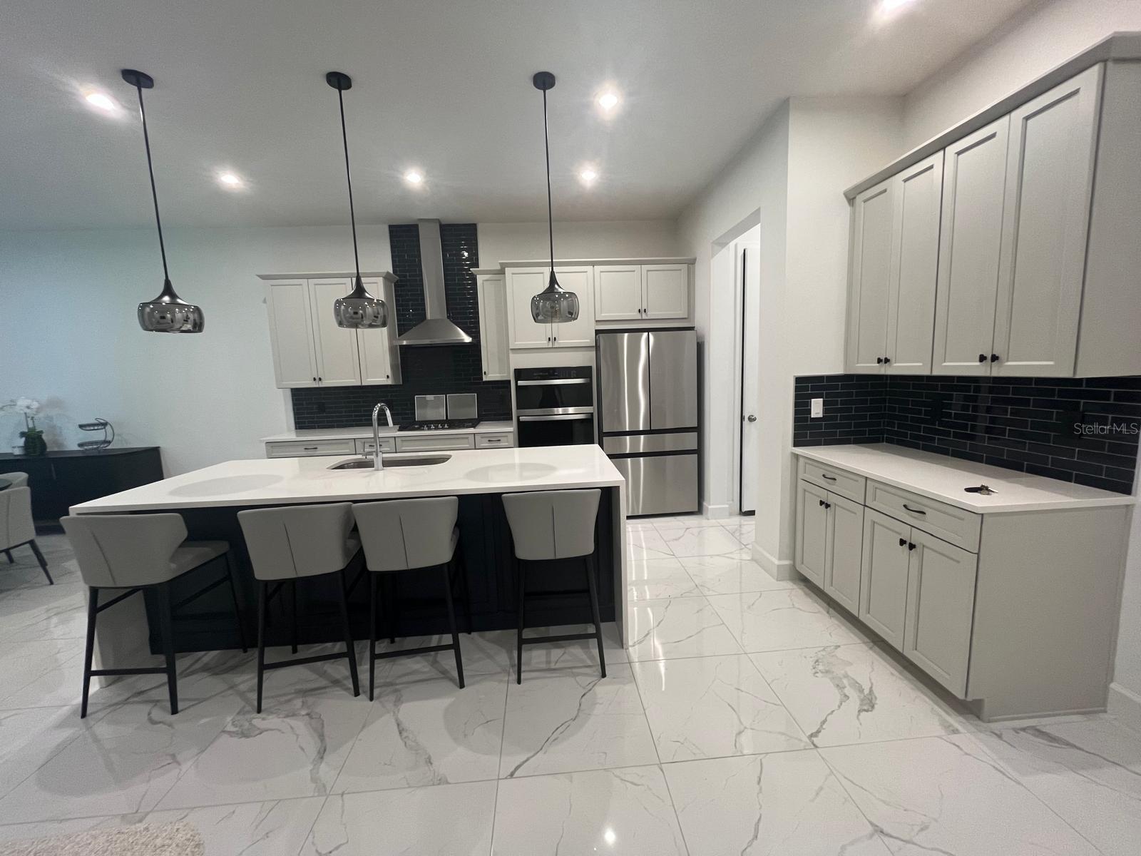 CELEBRATION ISLAND VILLAGE PH 1B - Residential Lease