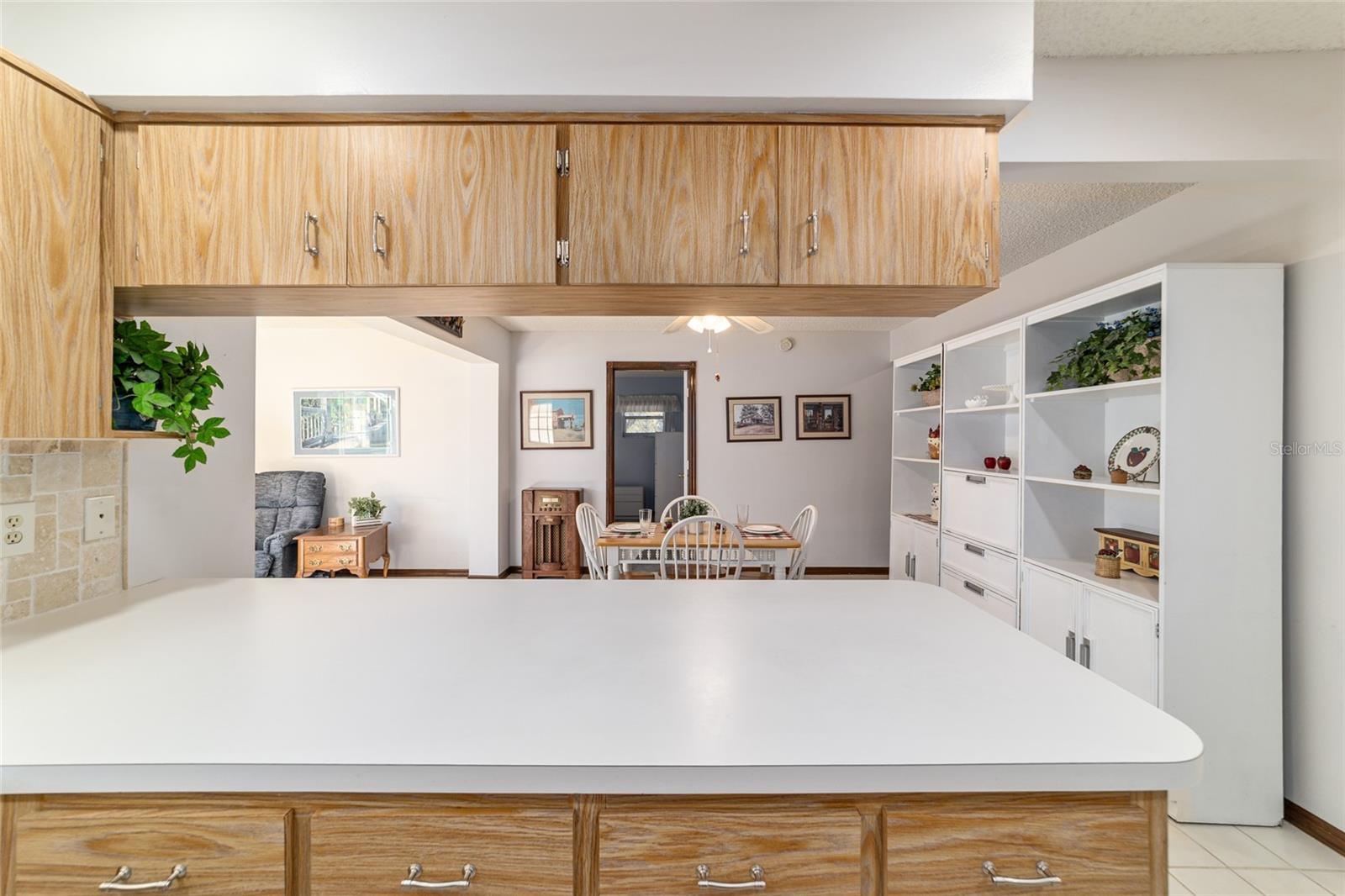 ON TOP OF THE WORLD - Residential