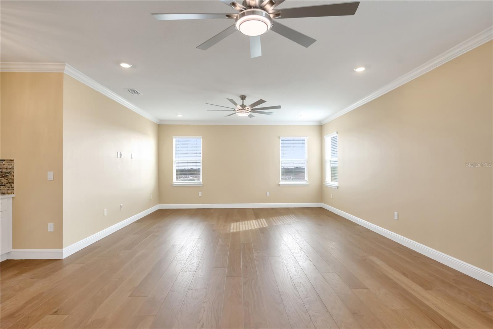 VILLAGES/MINNEOLA HILLS PH 3 - Residential Lease