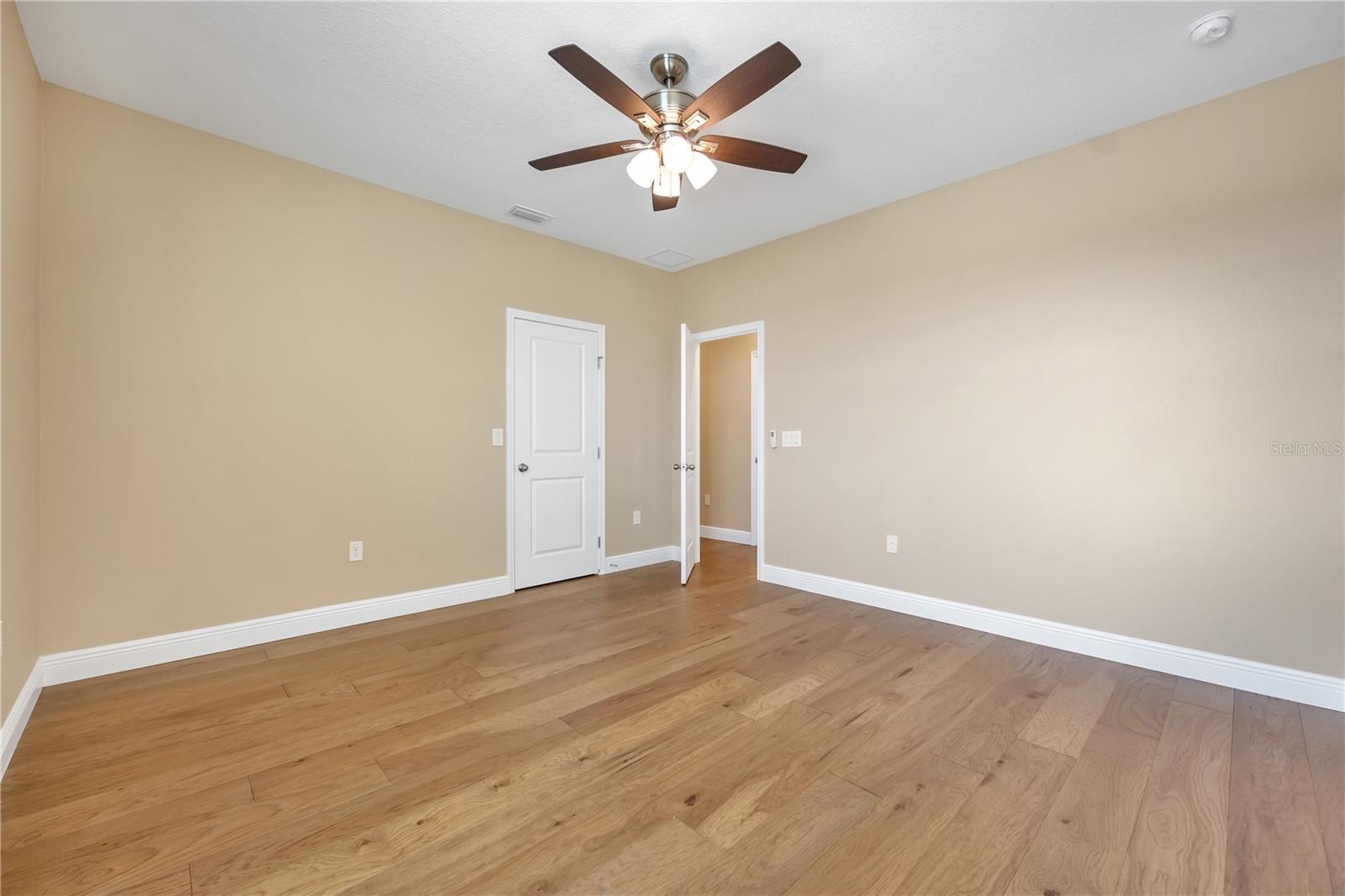 VILLAGES/MINNEOLA HILLS PH 3 - Residential Lease