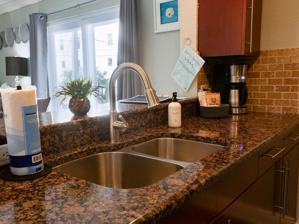 BAYSIDE SUB 2 - Residential Lease