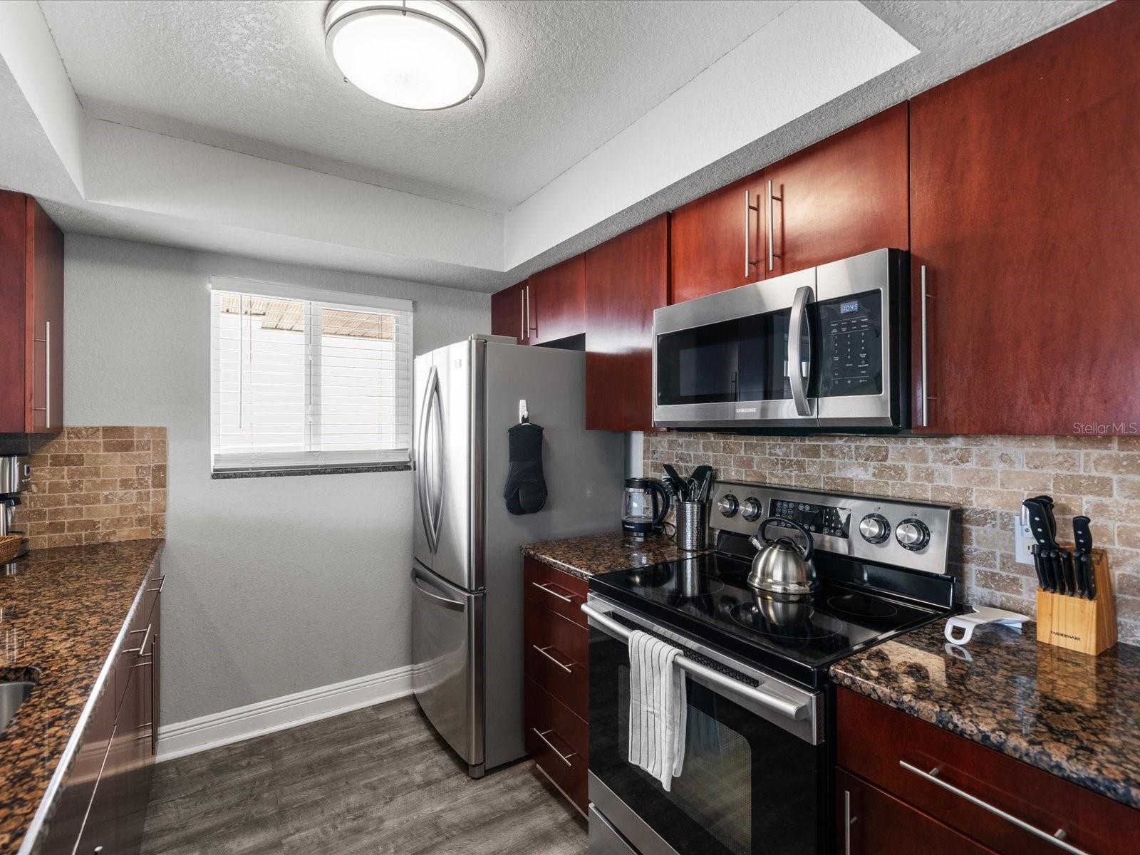 BAYSIDE SUB 2 - Residential Lease