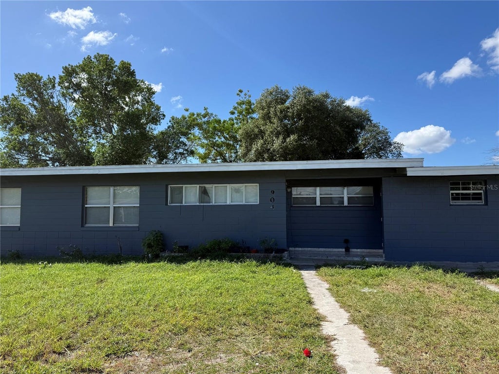 Photo of 904 Governors Avenue, Orlando, FL 32808 (MLS # O6453964)