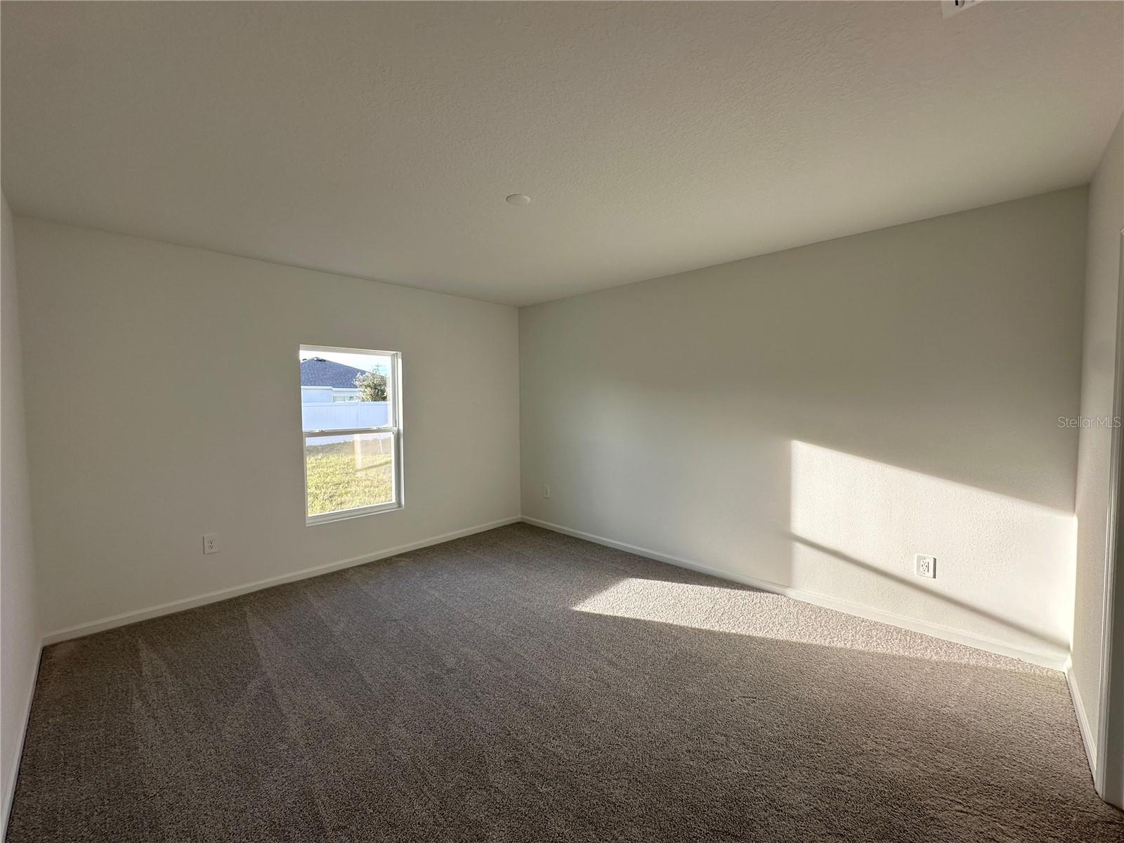 KNIGHTSBRIDGE PH 2 - Residential Lease