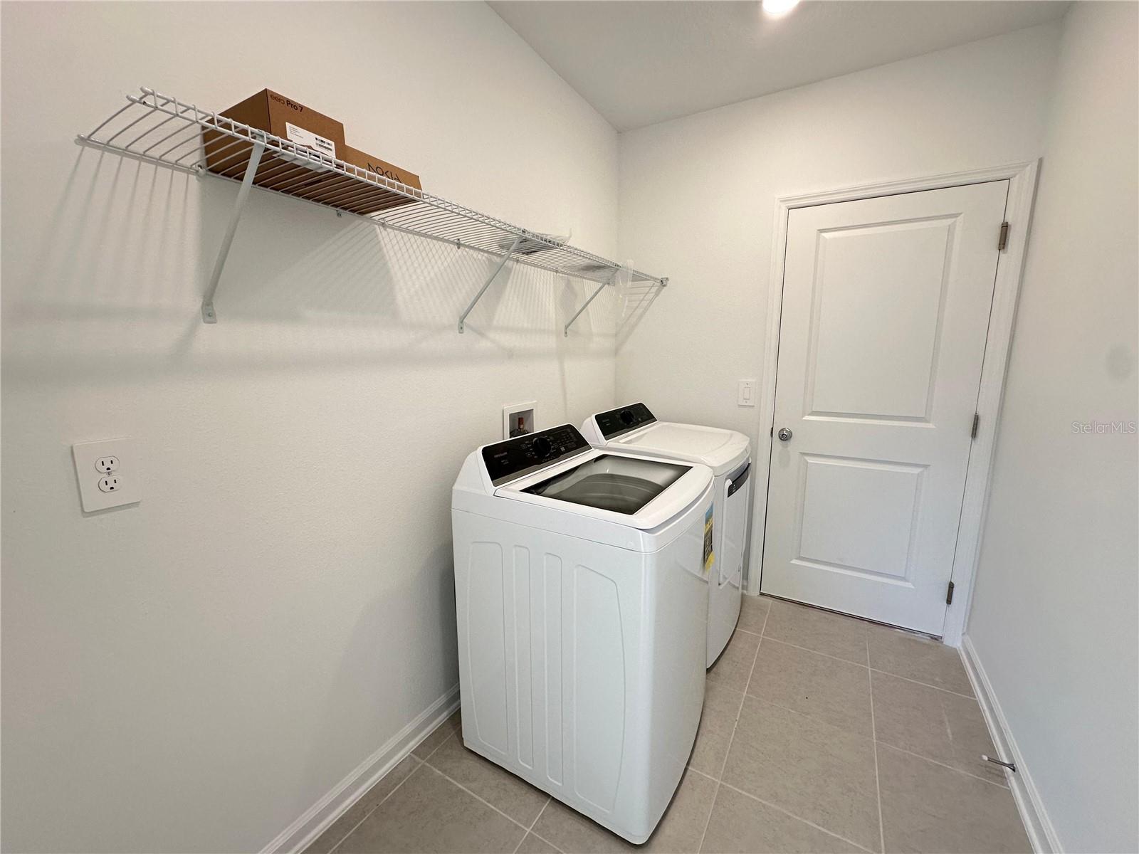 KNIGHTSBRIDGE PH 2 - Residential Lease