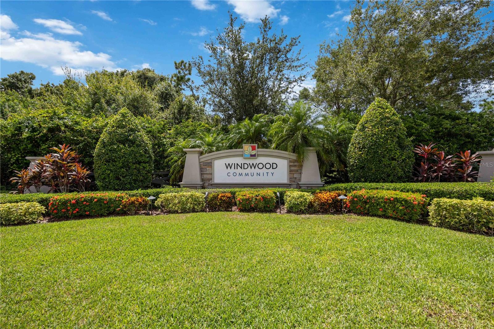 WINDWOOD - Residential