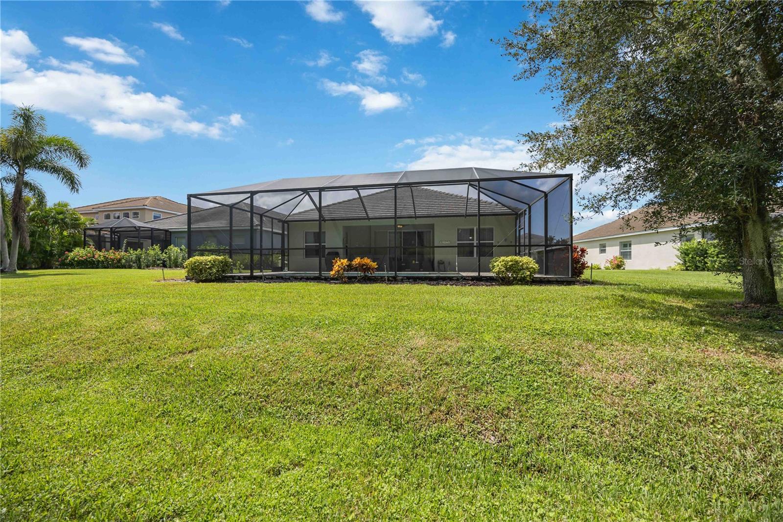 WINDWOOD - Residential