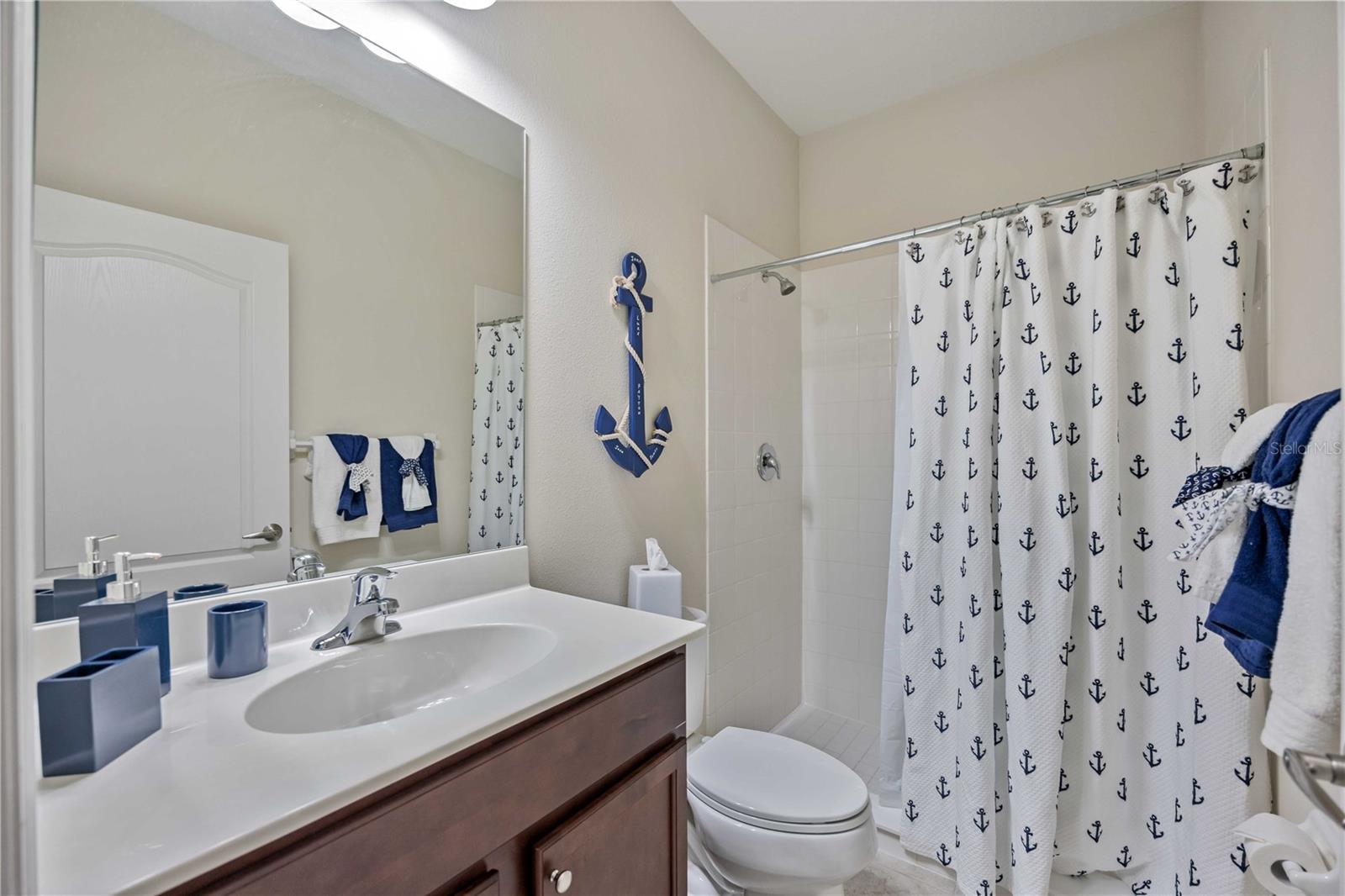 WINDWOOD - Residential