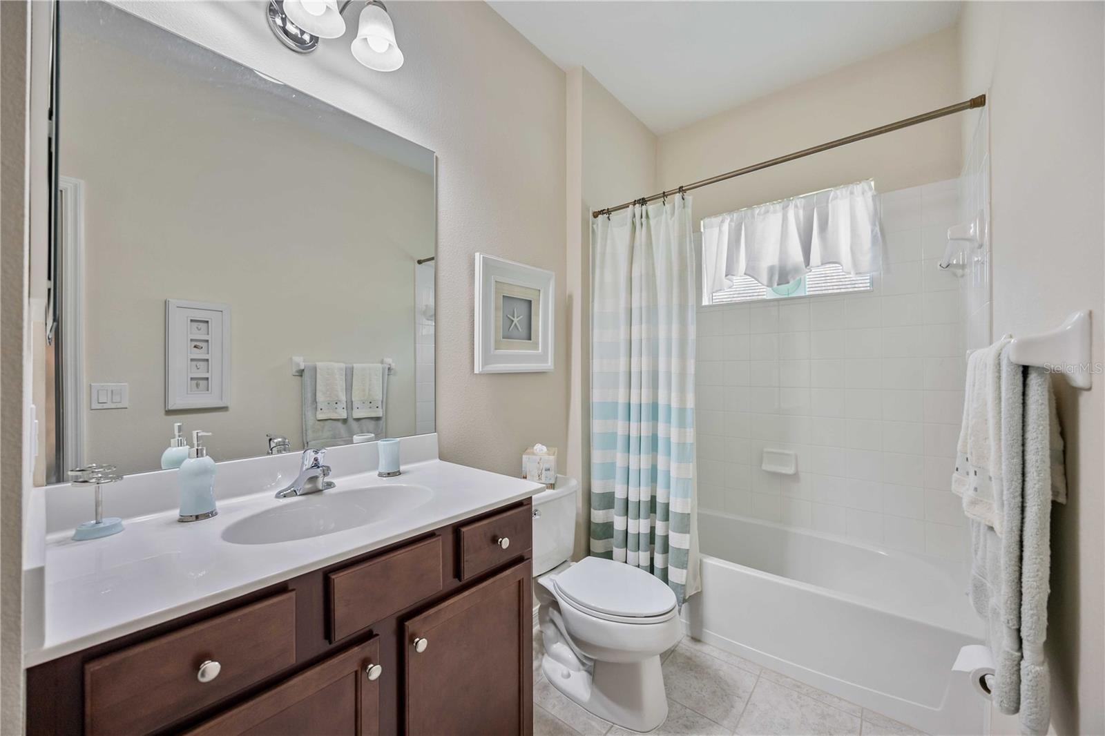 WINDWOOD - Residential