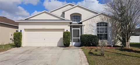 Photo of 10927 Leader Lane, Orlando, FL 32825 (MLS # O6389212)