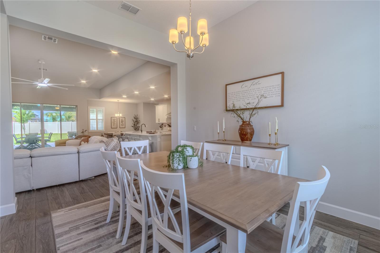 FRANCISCO PARK - Residential