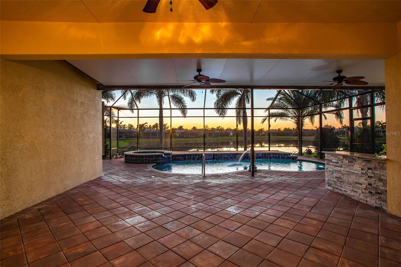 VALENCIA LAKES TR C - Residential