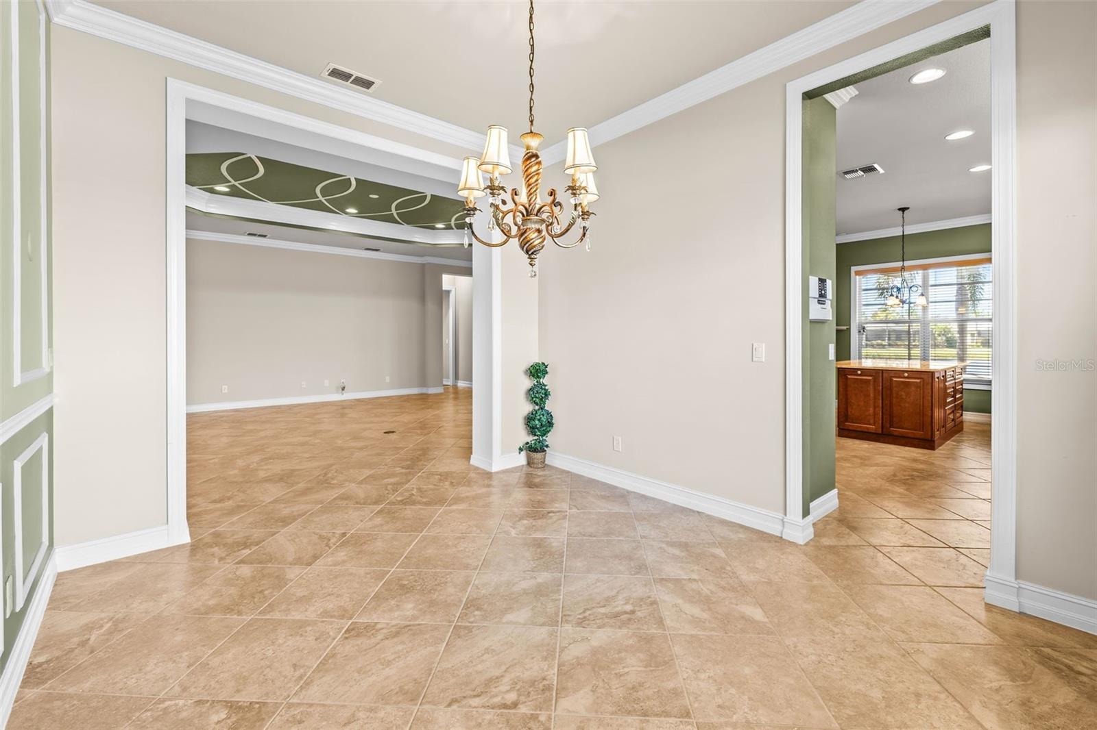 VALENCIA LAKES TR C - Residential