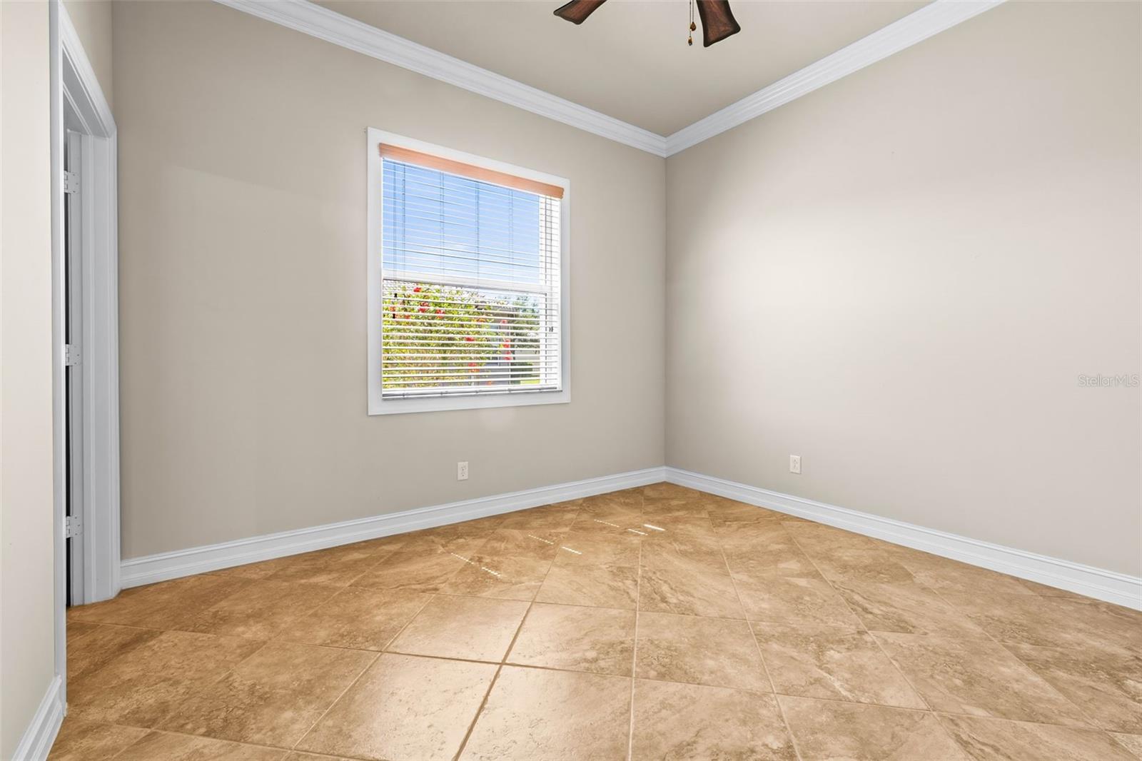 VALENCIA LAKES TR C - Residential
