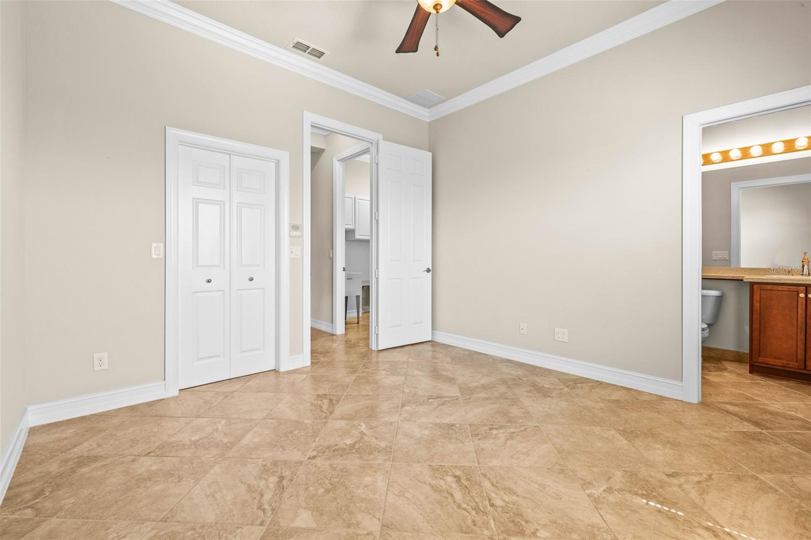 VALENCIA LAKES TR C - Residential